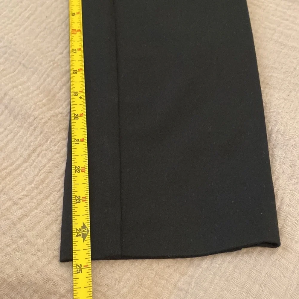 J.Jill black ponte slim leg pants . Size Xs